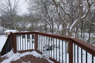 690 Kensington Ct, Hamilton Township, OH 45039 - Photo 13