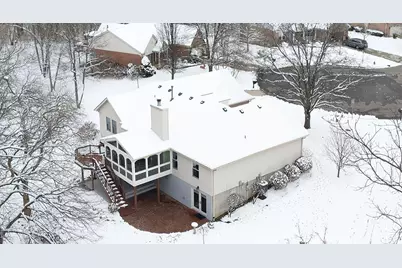 690 Kensington Court, Hamilton Township, OH 45039 - Photo 3