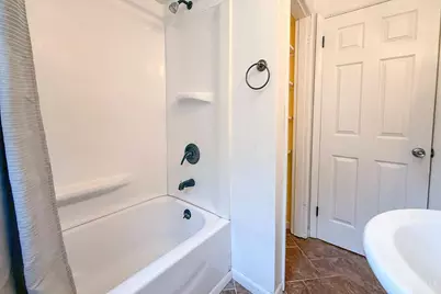 1007 Valley View Drive, Miami Township, OH 45150 - Photo 11