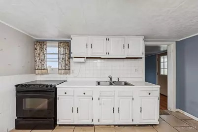 5400 Wahlsburg East Road, Franklin Township, OH 45121 - Photo 9