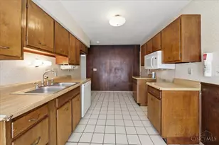 11740 Van Camp Ln, Springdale, OH 45246 - Photo 15