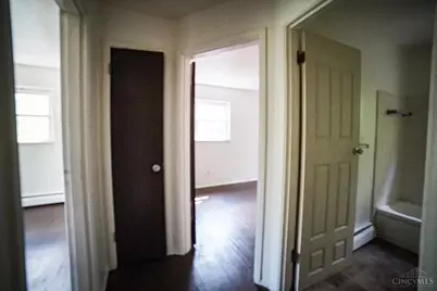 1741 Grand Avenue, Cincinnati, OH 45214 - Photo 5