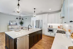 7831 Euclid Ave, Madeira, OH 45243 - Photo 15