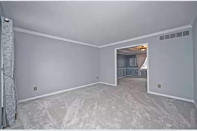 6331 Greensboro Court, Miami Township, OH 45140 - Photo 9