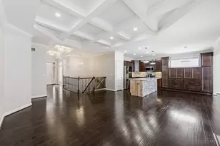 7890 Planters Ln, West Chester, OH 45069 - Photo 9