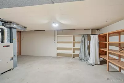 2043 Blue Bell Drive, Cincinnati, OH 45224 - Photo 37