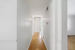 2043 Blue Bell Dr, Cincinnati, OH 45224 - Photo 21