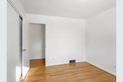 2043 Blue Bell Drive, Cincinnati, OH 45224 - Photo 33