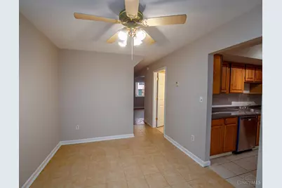 7752 Montgomery Road #25, Sycamore Township, OH 45236 - Photo 5