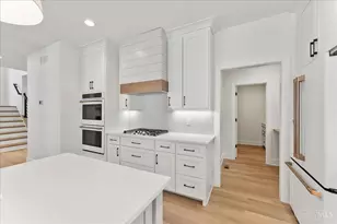 3490 Cooper Rd, Blue Ash, OH 45241 - Photo 17