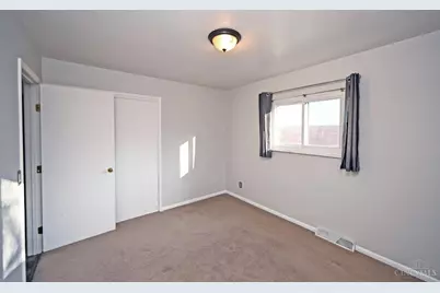 3041 Westknolls Lane, Cincinnati, OH 45211 - Photo 21