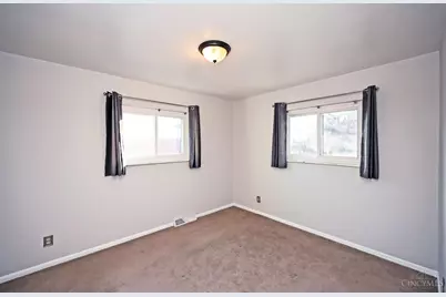 3041 Westknolls Lane, Cincinnati, OH 45211 - Photo 19