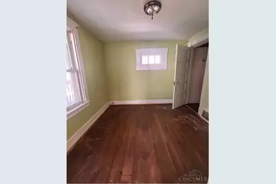 210 Bond Avenue, Hamilton, OH 45011 - Photo 5