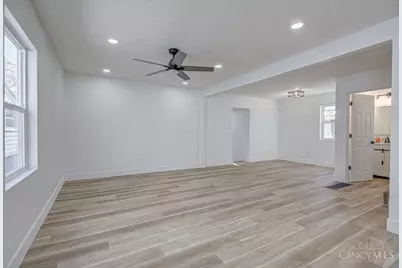 1935 Howell Avenue, Hamilton, OH 45011 - Photo 11