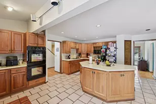 792 Farmsworth Ct, Anderson Township, OH 45255 - Photo 15