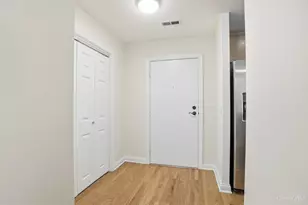 3646 Ashworth Dr, Cincinnati, OH 45208 - Photo 3