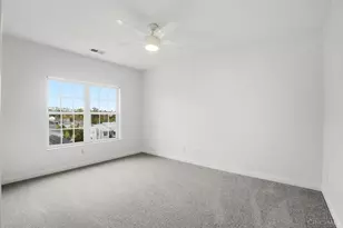 6770 Kelseys Oak Ct, Green Township, OH 45248 - Photo 11