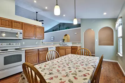 3749 Wilson Farms Boulevard, Franklin Township, OH 45005 - Photo 9