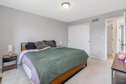 6331 Hollyberry Lane, Fairfield Township, OH 45011 - Photo 15