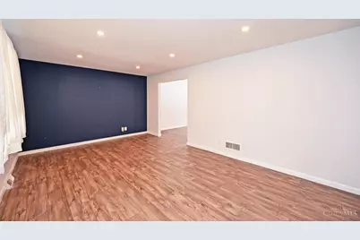 1251 Waycross Road, Forest Park, OH 45240 - Photo 9