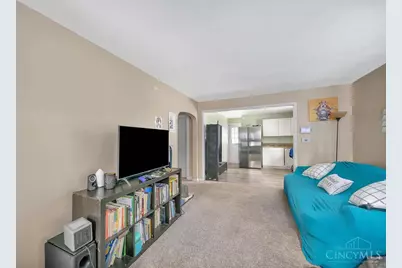 2030 Emerson Avenue, Cincinnati, OH 45239 - Photo 15
