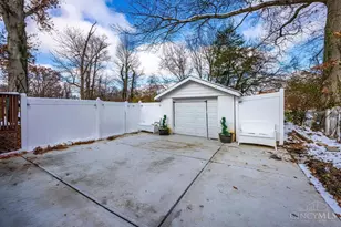 2030 Emerson Ave, Cincinnati, OH 45239 - Photo 9