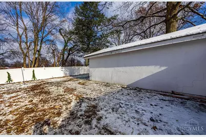 2030 Emerson Avenue, Cincinnati, OH 45239 - Photo 11