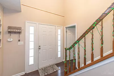 360 Wellington Way, Springboro, OH 45066 - Photo 3