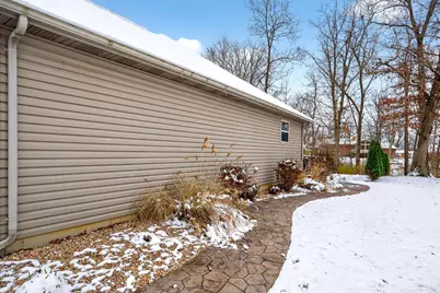 2575 Martha Lane, Hanover Township, OH 45013 - Photo 5