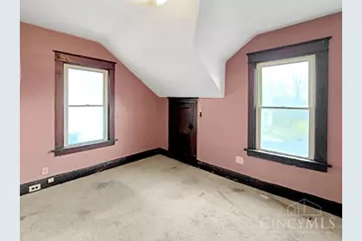 1705 Wyoming Avenue, Cincinnati, OH 45205 - Photo 7