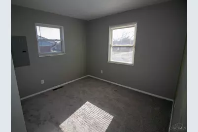 2074 Roosevelt Avenue, Springfield Township, OH 45240 - Photo 11