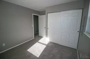 2074 Roosevelt Ave, Springfield Township, OH 45240 - Photo 9