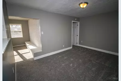 2074 Roosevelt Avenue, Springfield Township, OH 45240 - Photo 21