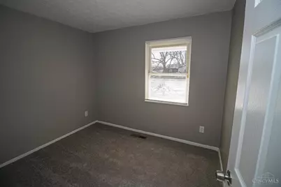 2074 Roosevelt Avenue, Springfield Township, OH 45240 - Photo 13