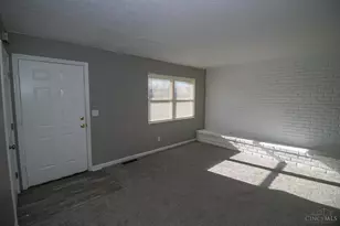 2074 Roosevelt Ave, Springfield Township, OH 45240 - Photo 15