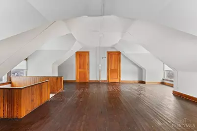 2049 Sherman Avenue, Norwood, OH 45212 - Photo 29