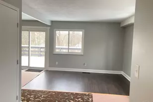 5221 Clearlake Dr, Green Township, OH 45247 - Photo 7