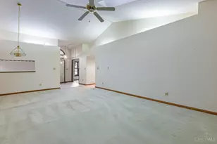 19 Hathaway Commons Dr, Lebanon, OH 45036 - Photo 15