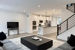 131 Blossom Vw Dr, Loveland, OH 45140 - Photo 9