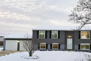 11505 Oxfordshire Ln, Forest Park, OH 45240 - Photo 3