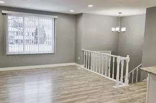 11505 Oxfordshire Ln, Forest Park, OH 45240 - Photo 5