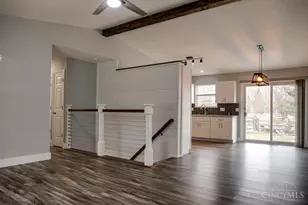 1303 Woodburn Ct, Batavia Township, OH 45103 - Photo 5