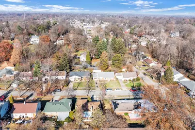 2011 Parkhurst Court, Cincinnati, OH 45224 - Photo 9