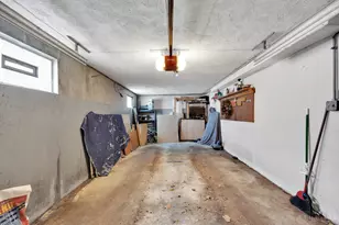 2011 Parkhurst Ct, Cincinnati, OH 45224 - Photo 23