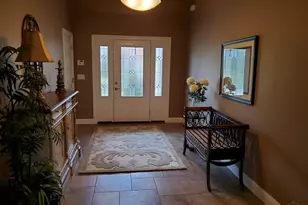 6255 Springdale Rd, Colerain Township, OH 45247 - Photo 5