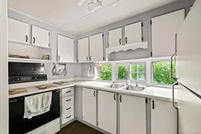 8530 Wuest Road, Colerain Township, OH 45251 - Photo 47