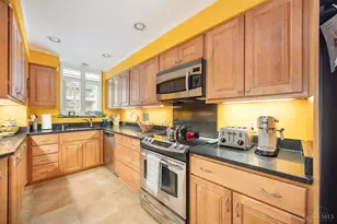 2374 Madison Rd, Cincinnati, OH 45208 - Photo 15