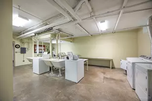 2374 Madison Rd, Cincinnati, OH 45208 - Photo 25