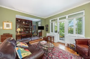 2374 Madison Rd, Cincinnati, OH 45208 - Photo 13