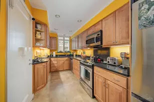 2374 Madison Rd, Cincinnati, OH 45208 - Photo 19